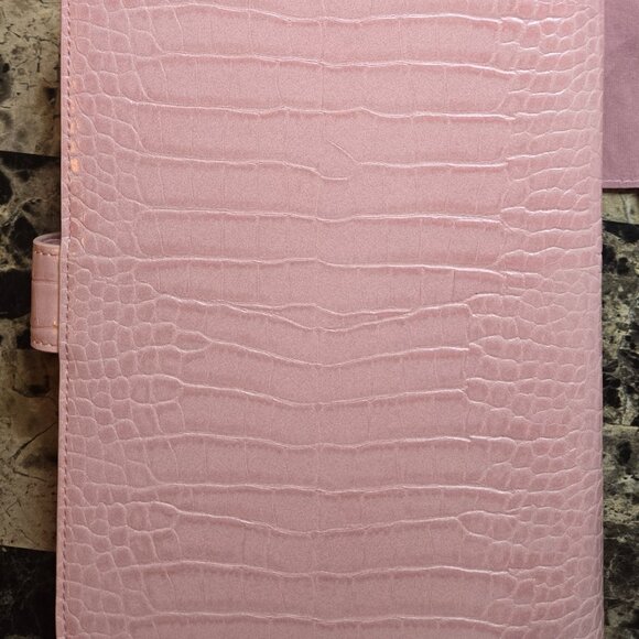 SOLD           NOTIQ Demi RINGLESS Planner Cover - Picture 4 of 4